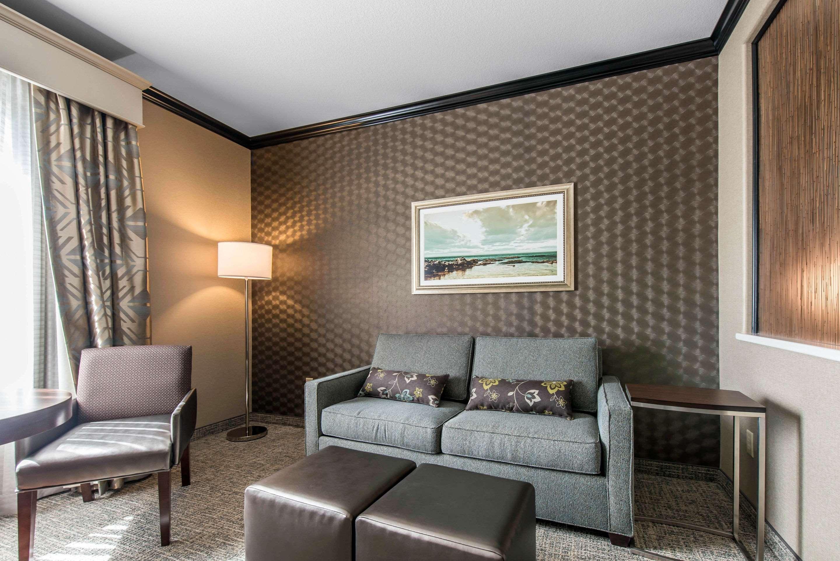 The Heritage Inn & Suites, Ascend Hotel Collection Garden City Bagian luar foto