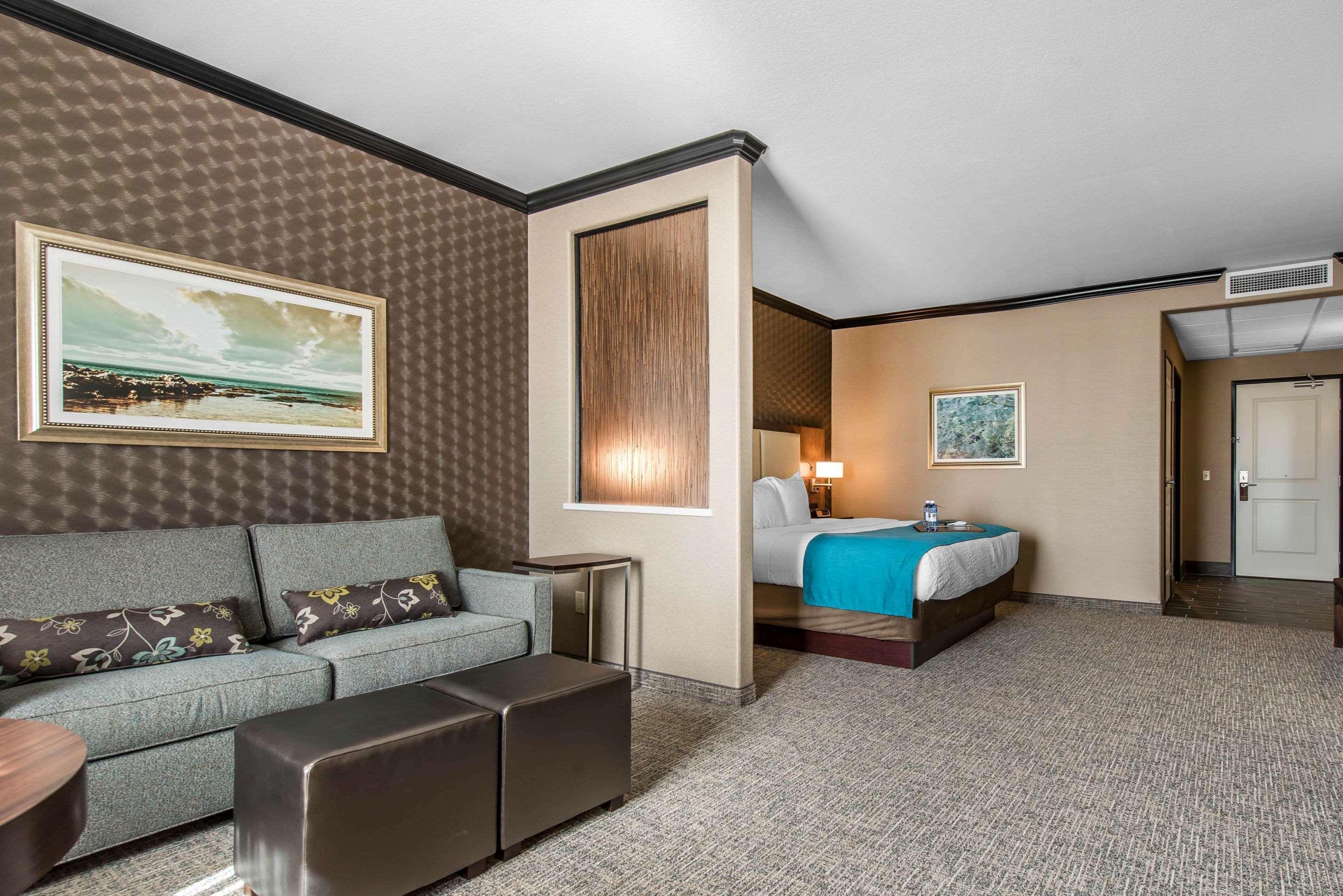 The Heritage Inn & Suites, Ascend Hotel Collection Garden City Bagian luar foto