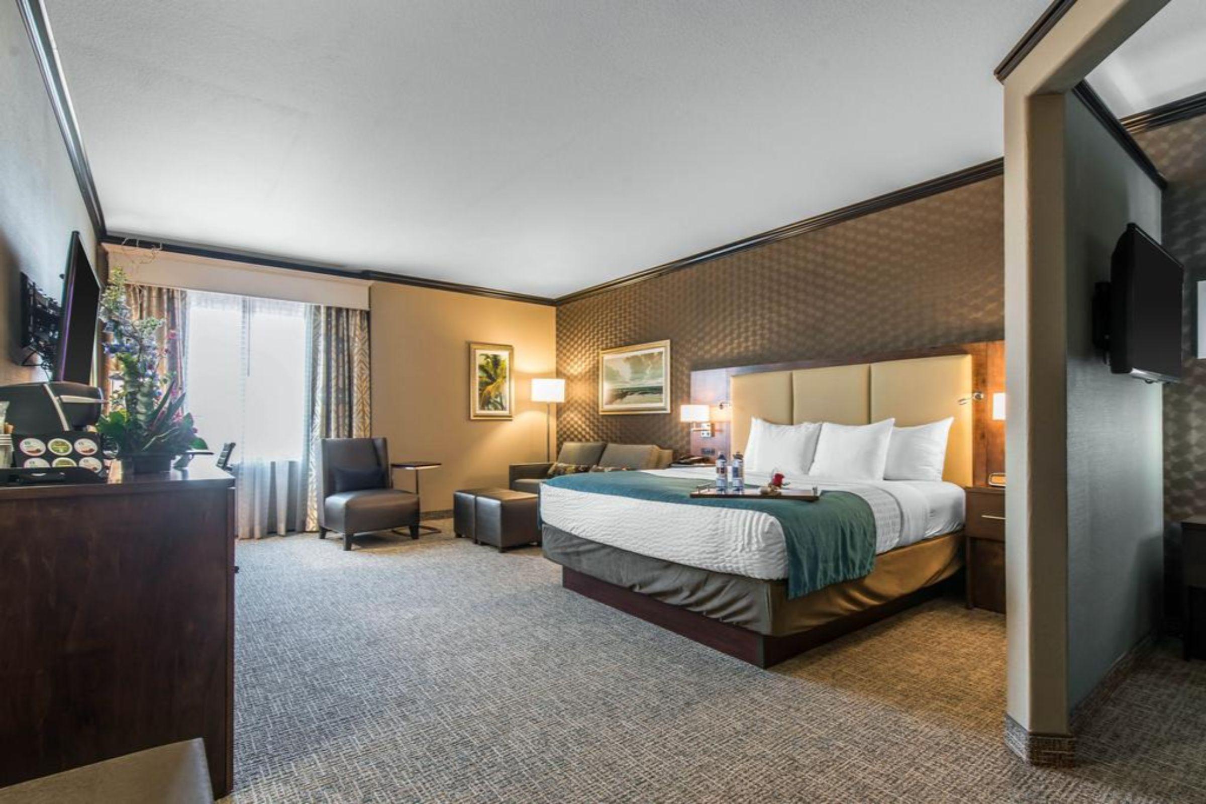 The Heritage Inn & Suites, Ascend Hotel Collection Garden City Bagian luar foto