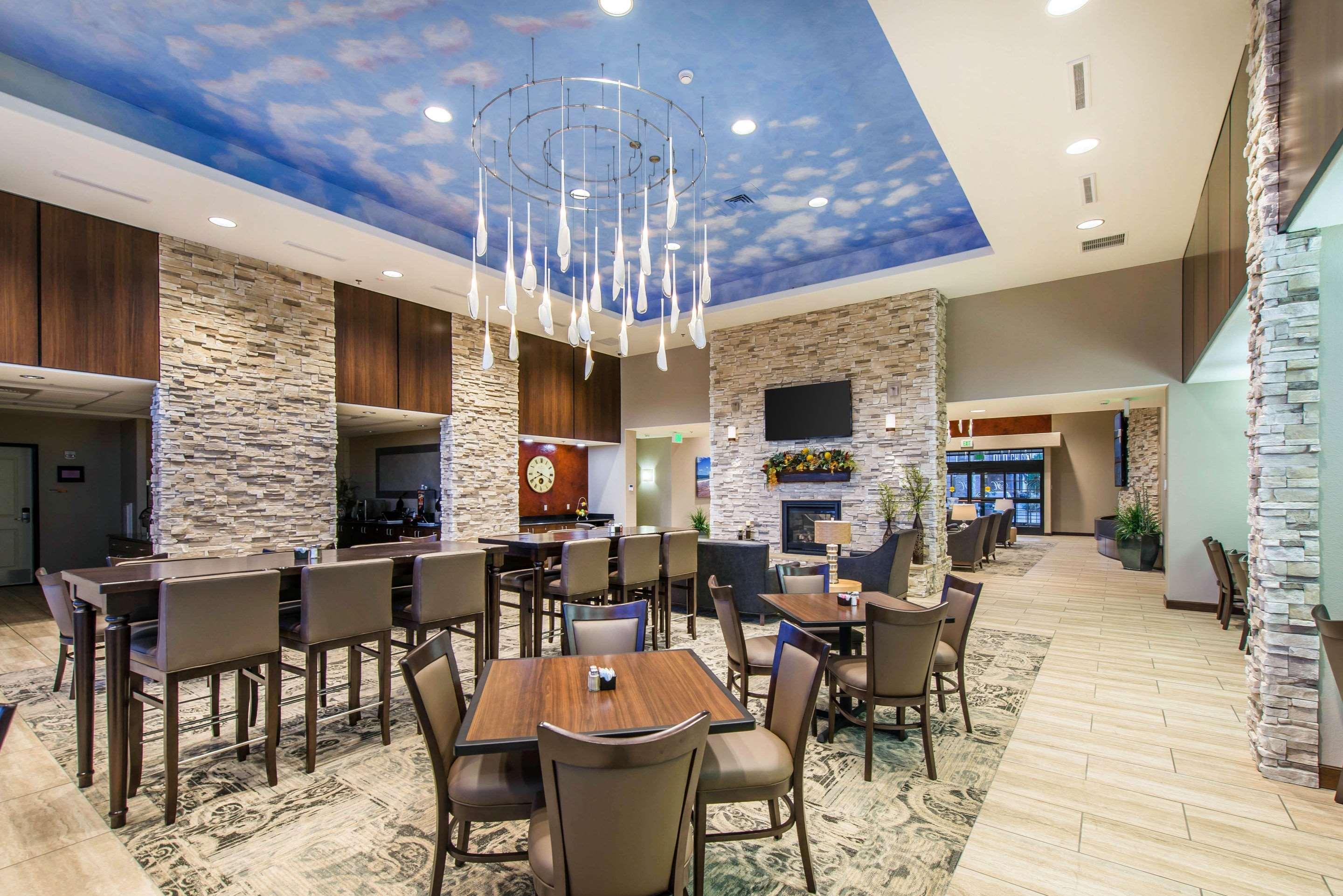 The Heritage Inn & Suites, Ascend Hotel Collection Garden City Bagian luar foto