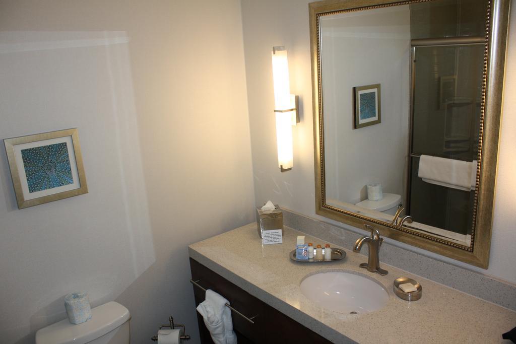 The Heritage Inn & Suites, Ascend Hotel Collection Garden City Bagian luar foto
