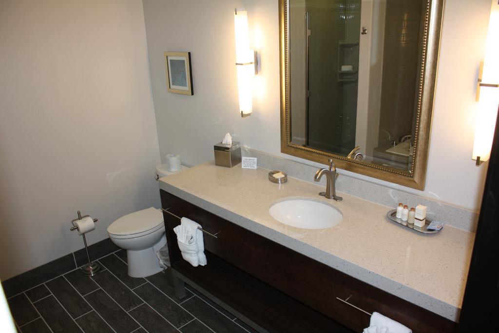 The Heritage Inn & Suites, Ascend Hotel Collection Garden City Bagian luar foto