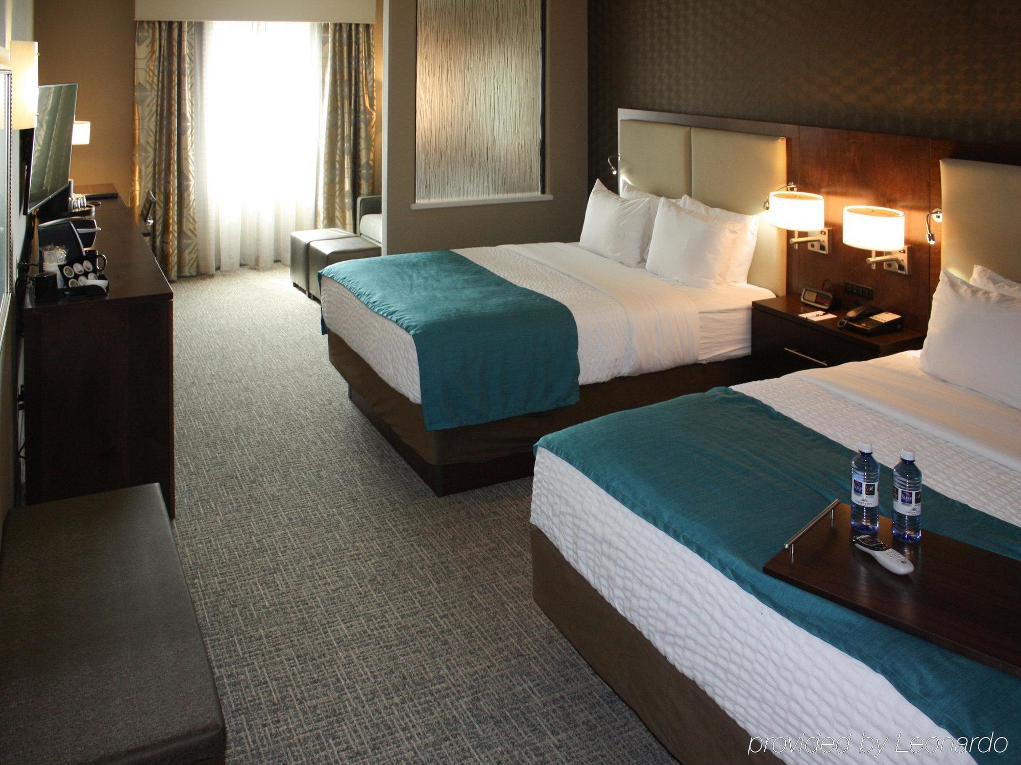 The Heritage Inn & Suites, Ascend Hotel Collection Garden City Bagian luar foto