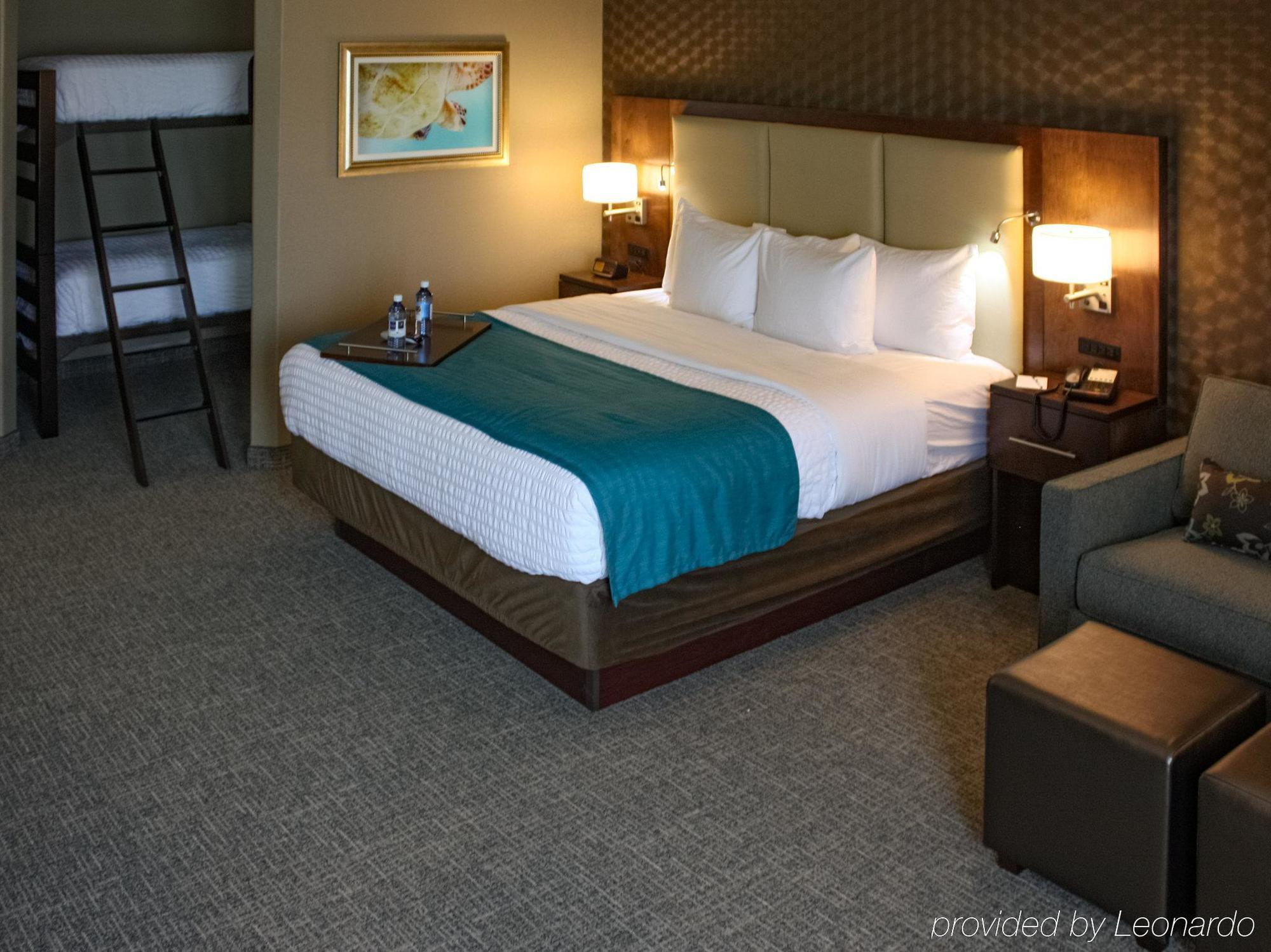 The Heritage Inn & Suites, Ascend Hotel Collection Garden City Bagian luar foto
