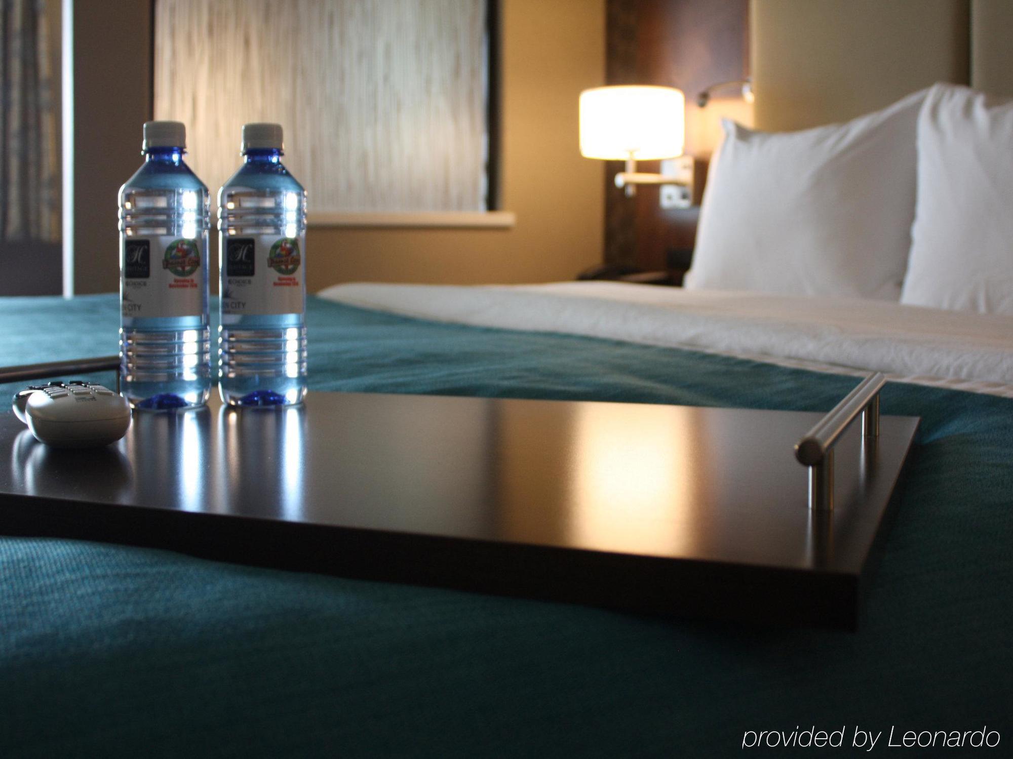 The Heritage Inn & Suites, Ascend Hotel Collection Garden City Bagian luar foto